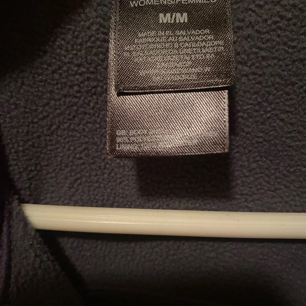 The North Face Women's Jacket -Gray with a hint of purple - Picture 3 of 3